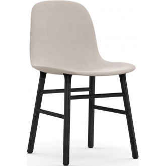 City velvet 91 / Black lacquered oak – Form Chair