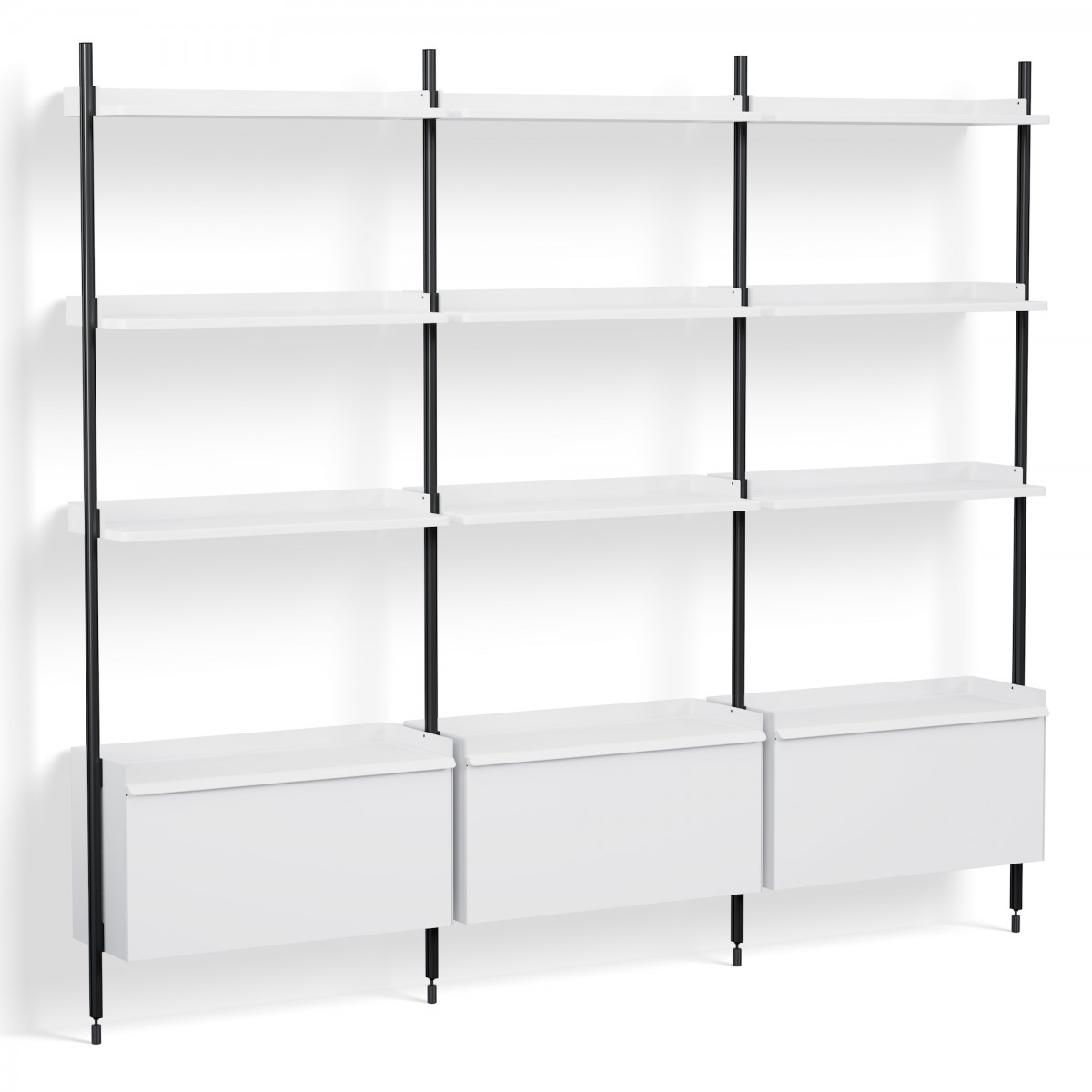 White Shelves + Black Anodised Aluminium Profiles – Pier System 133