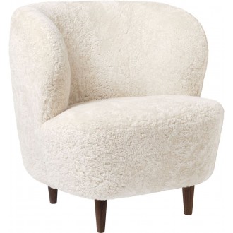 small Stay lounge chair - Off-white sheepskin + walnut legs