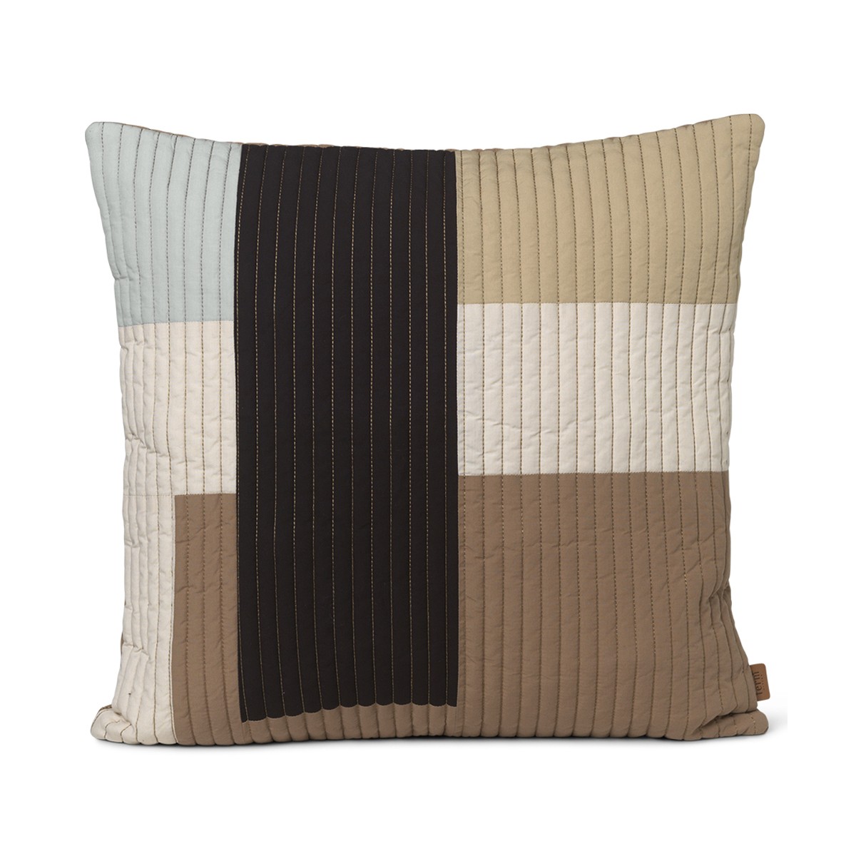 50x50cm – Shay patchwork quilt cushion– Desert