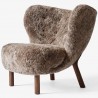 Little Petra lounge chair VB1 - Sahara sheepskin + oiled walnut