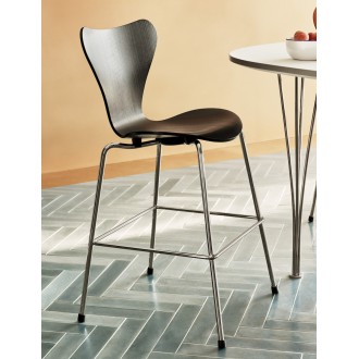 Black coloured ash - Series 7 bar/counter stool