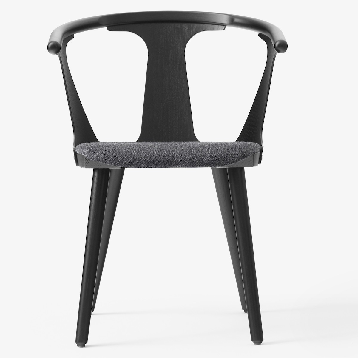 Fiord 191 fabric, black lacquered oak - In Between chair SK2