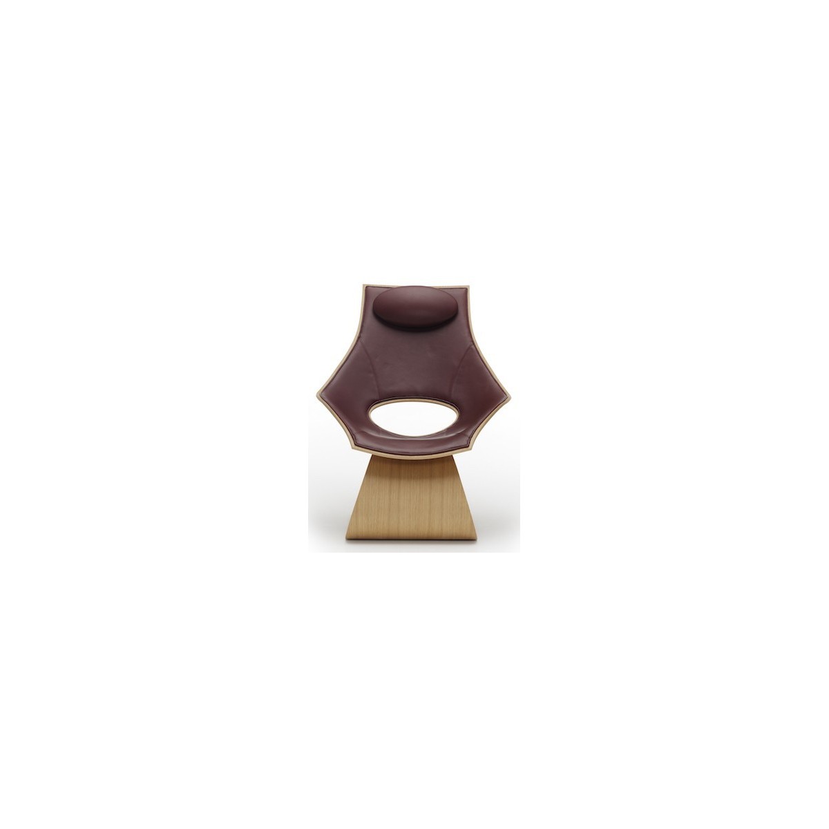 lacquered oak + Thor 332 leather upholstery - Upholstered Dream chair