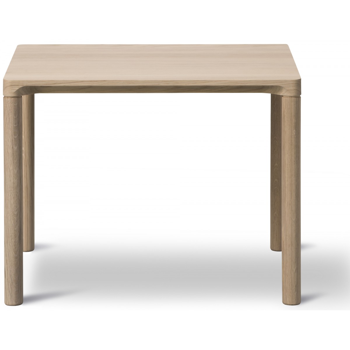 lacquered oak – 46.5 x 39 cm – Piloti 6705 coffee table